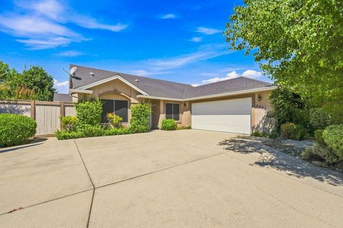 4434 Resting Fawn Court, Redding, CA, 96001 | Card Image