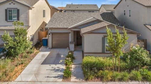 6105 W Richert Ave, Fresno, CA, 93723-4144 | Card Image