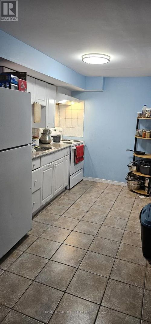 bsmt-635 Staines Road, Toronto (Rouge), ON, M1X2A7 | Card Image