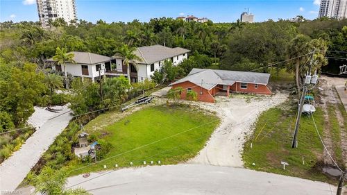 4754 Spring Creek Dr, BONITA SPRINGS, FL, 34134-7130 | Card Image