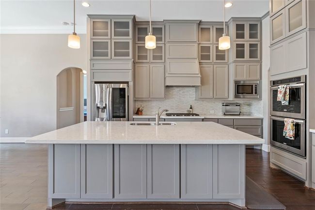 10226 Grape Creek Grove Ln, House other with 5 bedrooms, 6 bathrooms and 3 parking in Cypress TX | Image 13