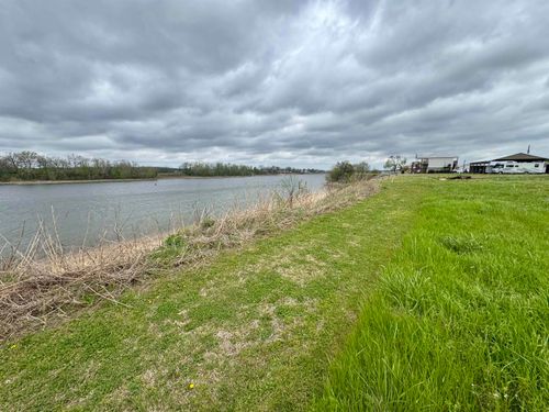 92 Declan Ln, Savannah, TN, 38326 | Card Image