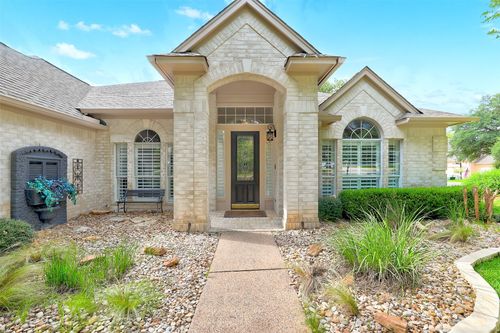 31000 Clearwater Ct, Georgetown, TX, 78628-1170 | Card Image