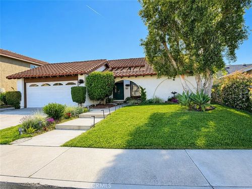 27841 Siruela, Mission Viejo, CA, 92692-2732 | Card Image