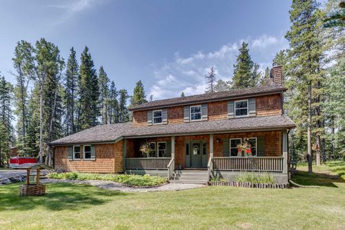 35 Elk Valley Court, Bragg Creek, AB, T0L0K0 | Card Image