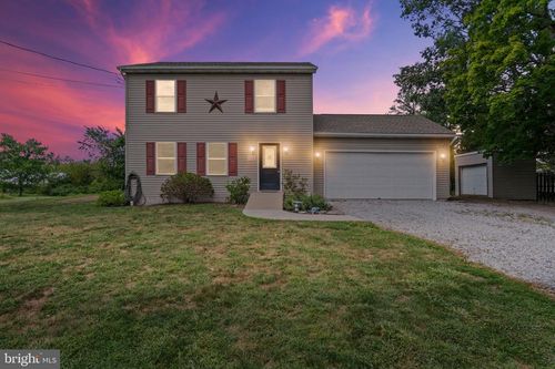 120 Community St, WELLSVILLE, PA, 17365-9767 | Card Image