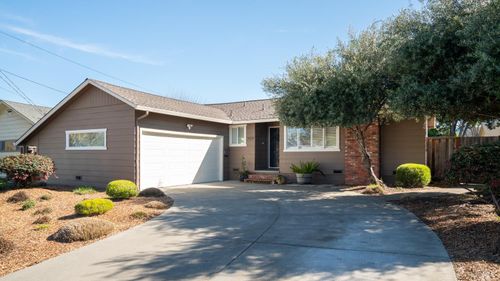 3528 Yale Dr, Santa Rosa, CA, 95405-7016 | Card Image