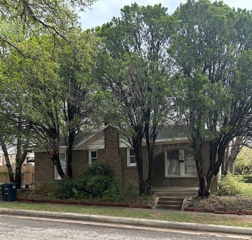 1615 Kenley St, Fort Worth, TX, 76107 | Card Image