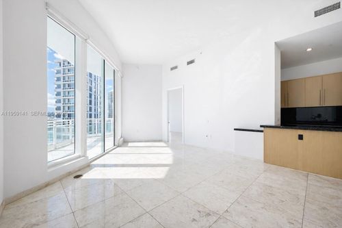 2405-900 Brickell Key Blvd, Miami, FL, 33131-3751 | Card Image