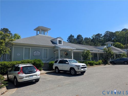 3705 Strawberry Plains Rd, WILLIAMSBURG, VA, 23188-3423 | Card Image