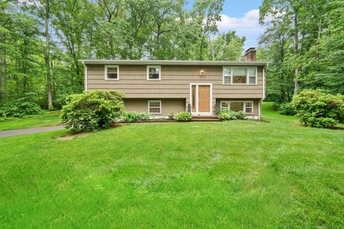451 Jones Hollow Rd, Marlborough, CT, 06447-1043 | Card Image