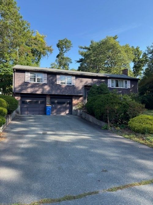 39 Marion St, Randolph, MA, 02368-2436 | Card Image