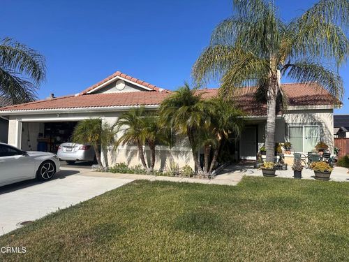 1560 Bluejay Way, Hemet, CA, 92545-8098 | Card Image