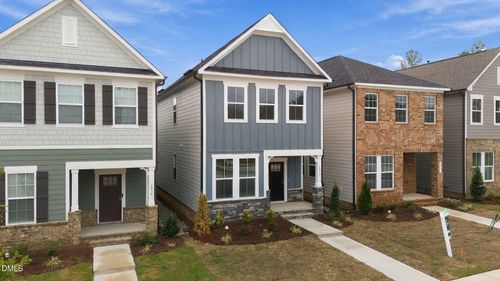 1010 Old Knight Rd, Knightdale, NC, 27545-9066 | Card Image