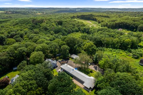 319 Main St S, Bethlehem, CT, 06751-2200 | Card Image