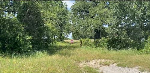 270 Fm 174, Bowie, TX, 76230-7621 | Card Image