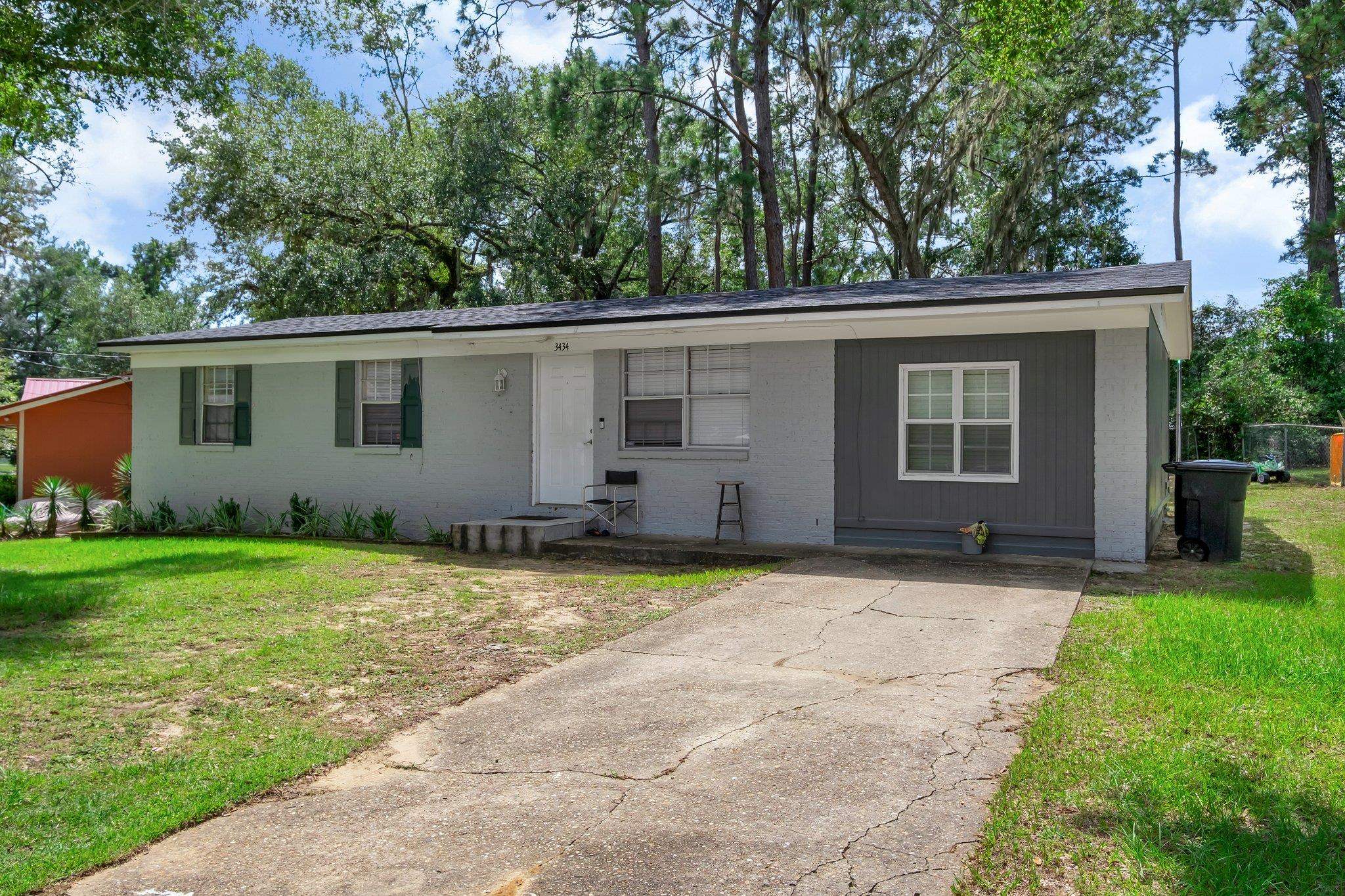 Blue Jay Dr, Tallahassee, FL 32305