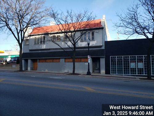 821-819-821 Howard St, Evanston, IL, 60202-3916 | Card Image