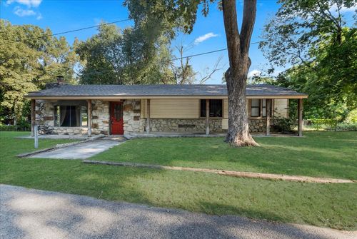 507 W Pine Street, Coweta, OK, 74429 | Card Image