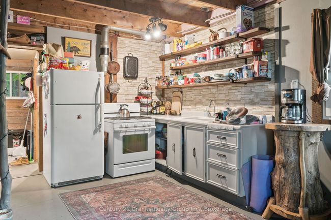 1553 Kushog Lake Rd, House other with 3 bedrooms, 1 bathrooms and 10 parking in Algonquin Highlands ON | Image 33