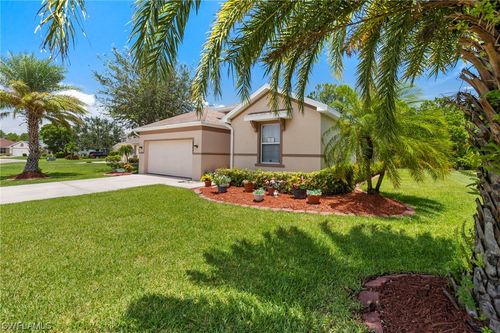 18341 Pine Nut Ct, LEHIGH ACRES, FL, 33972-7507 | Card Image