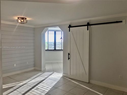 fph3-8205 Sw 152nd Ave, Miami, FL, 33193-4066 | Card Image