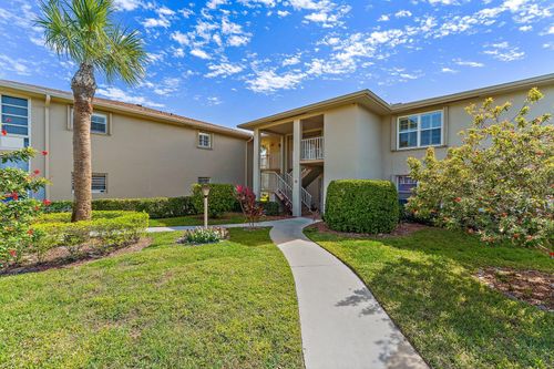 101-14 Lake Vista Trl, Port Saint Lucie, FL, 34952-6335 | Card Image