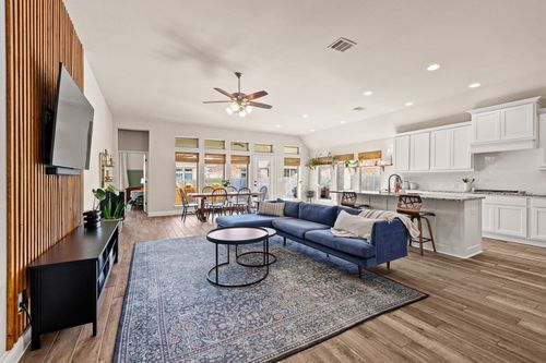 1136 Stetson Hat Trl, Georgetown, TX, 78628-2596 | Card Image