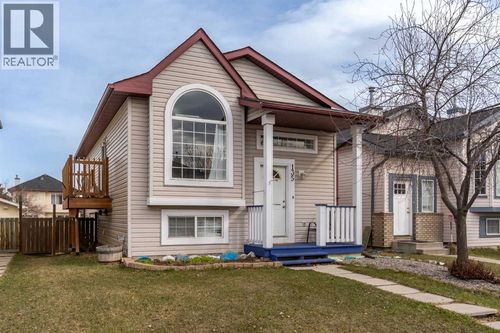 135 Covewood Close Ne, Calgary, AB, T3K4Z8 | Card Image