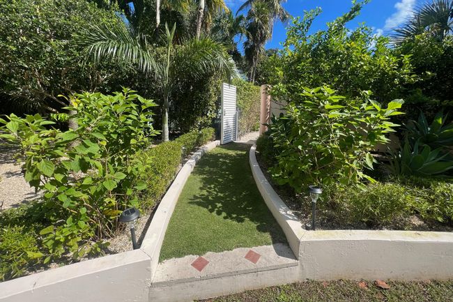 Entry/Exit Gate | Image 57