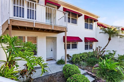 unit-101-1440 Water View Dr W, Largo, FL, 33771-6400 | Card Image