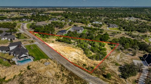 2011 Little Valley Ct, Weatherford, TX, 76087-1323 | Card Image