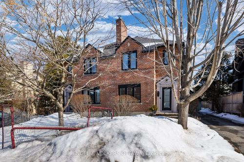 477 Golden Ave, Ottawa, ON, K2A2E4 | Card Image