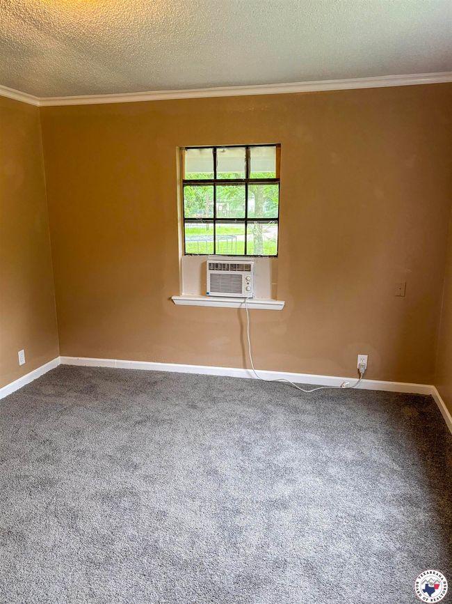 100 Roosevelt Rd, House other with 2 bedrooms, 1 bathrooms and null parking in Hooks TX | Image 9