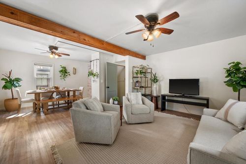 153 W Roberta Avenue, Waukesha, WI, 53186 | Card Image