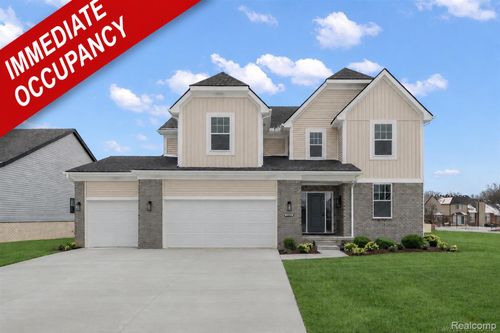 28326 Nadia Ln, New Baltimore, MI, 48047-4958 | Card Image