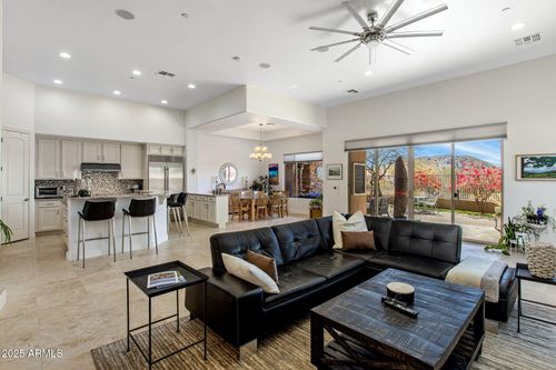 10883 E La Junta Rd, Scottsdale, AZ, 85255-8082 | Card Image
