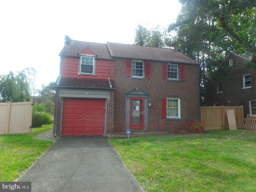 Oak Lane Rd, Cheltenham, PA 19012
