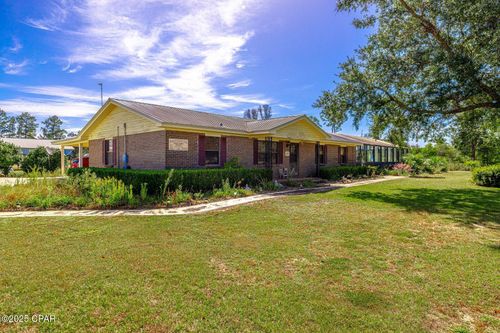 2706 Sapp Rd, Cottondale, FL, 32431-7218 | Card Image
