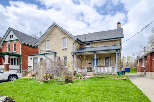 46 Shanley St, Kitchener, ON, N2H5N9 | Card Image