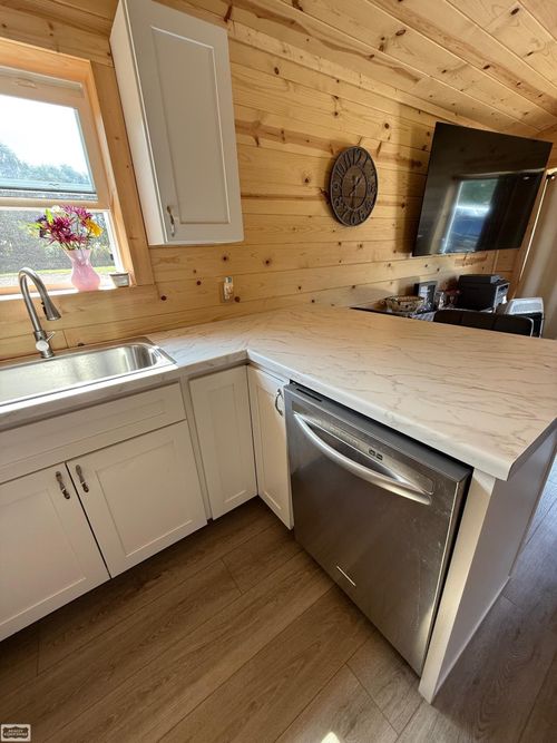 1900 Burns Rd Road, Kimball Township, MI, 48074 | Card Image