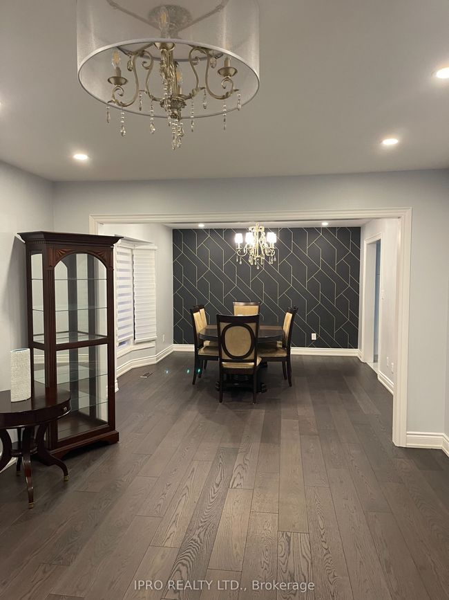 2438 King Forrest Dr, House other with 5 bedrooms, 5 bathrooms and 2 parking in Mississauga ON | Image 7