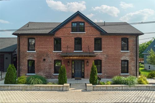 20 Paye Ave, Beacon, NY, 12508-3608 | Card Image