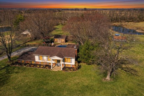 422 Bourbon Acres Road, Paris, KY, 40361 | Card Image