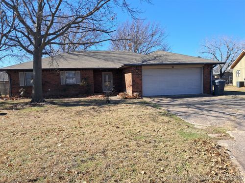 816 Harbin, Ardmore, OK, 73401 | Card Image