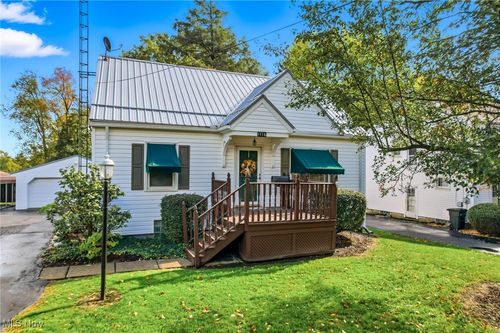 1116 Buckeye Ave, Salem, OH, 44460-1530 | Card Image