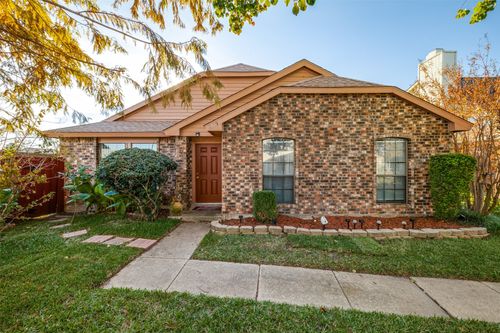 2709 Deer Creek Ct, Garland, TX, 75040-3939 | Card Image