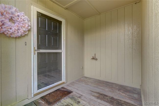 12255 Shore View Dr, Townhouse with 3 bedrooms, 4 bathrooms and null parking in Henrico VA | Image 6