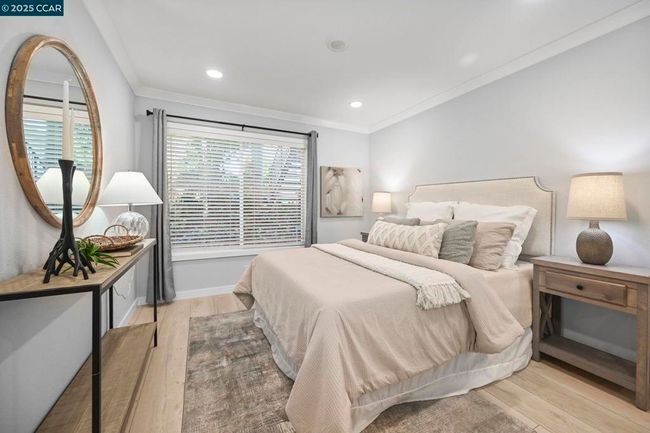 Secondary bedroom | Image 16