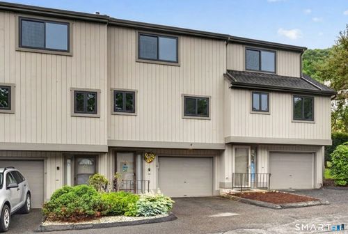 30-30 Brockton Ct, Beacon Falls, CT, 06403-4921 | Card Image